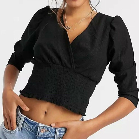 NWT New Look Womens Shirred Waist Wrap Top Size 8 Black Sold at ASOS Textured - Picture 2 of 8
